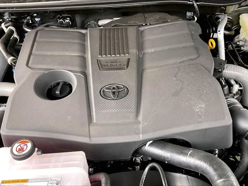 New 2026 Toyota Tundra Limited image 17