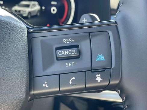 New 2026 Nissan Pathfinder Platinum image 23