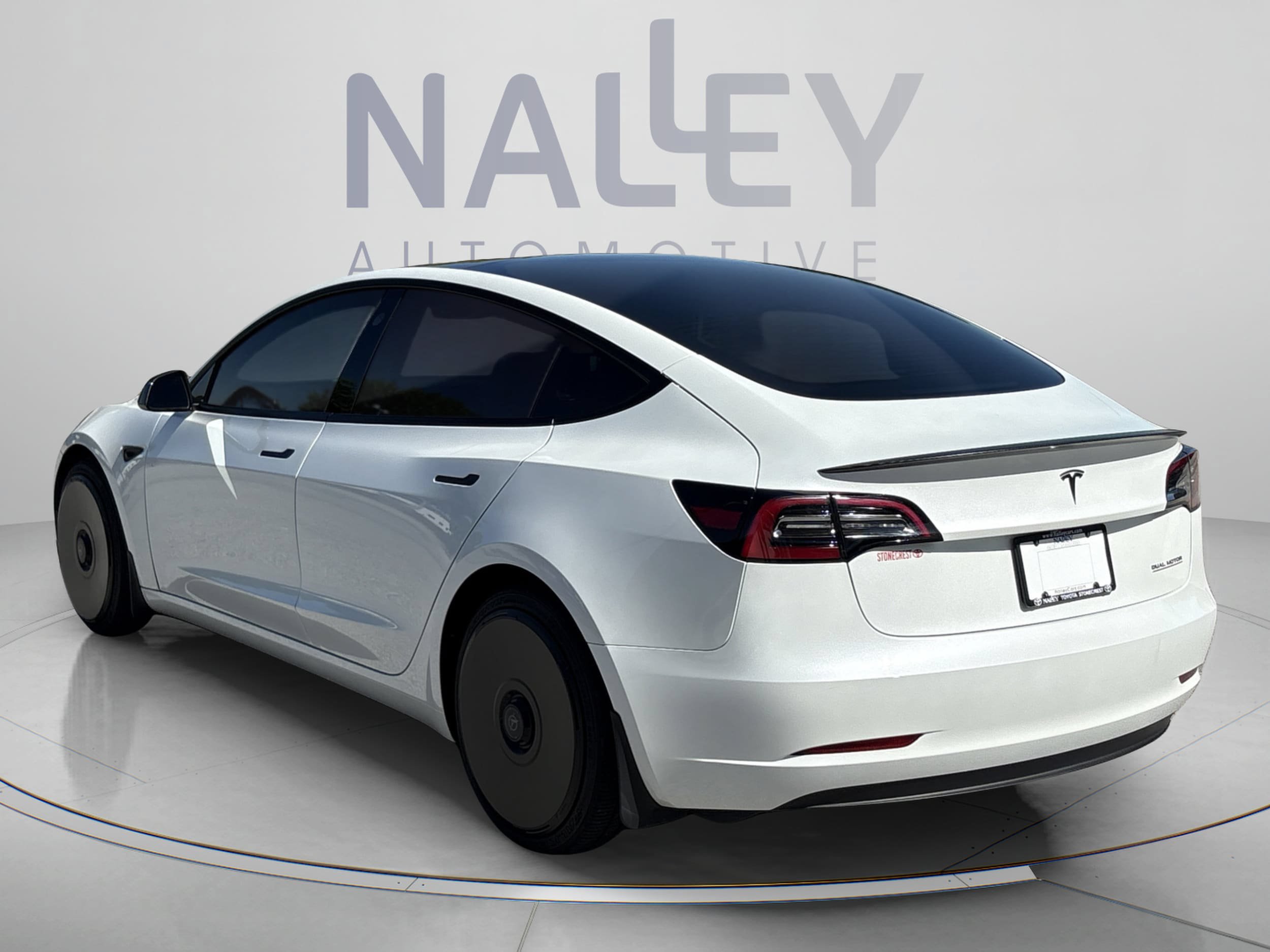 Used 2023 Tesla Model 3 Performance AWD/4WD image 3