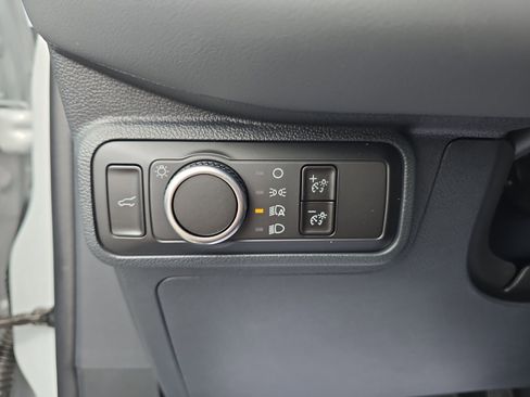 New 2026 Ford Explorer Active RWD image 20