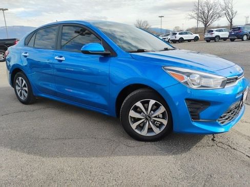 Used 2021 Kia Rio S w/ Technology Package image 4