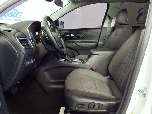 Used 2023 Chevrolet Equinox LT image 7
