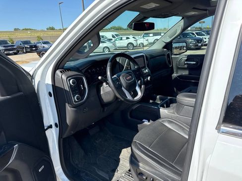 Used 2019 GMC Sierra 1500 SLT w/ SLT Premium Plus Package AWD/4WD image 19