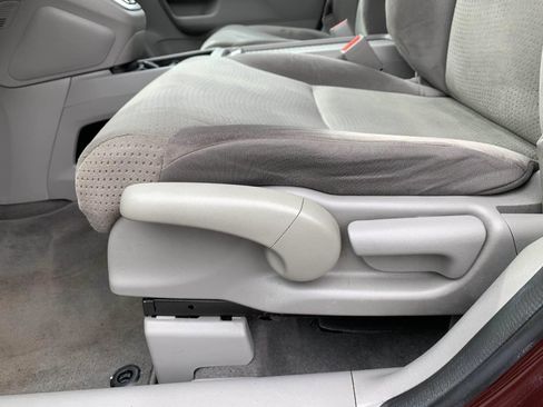 Used 2012 Honda CR-V EX image 31