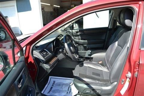 Used 2018 Subaru Outback 2.5i Limited AWD/4WD image 11