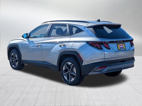 New 2026 Hyundai Tucson SEL image 3