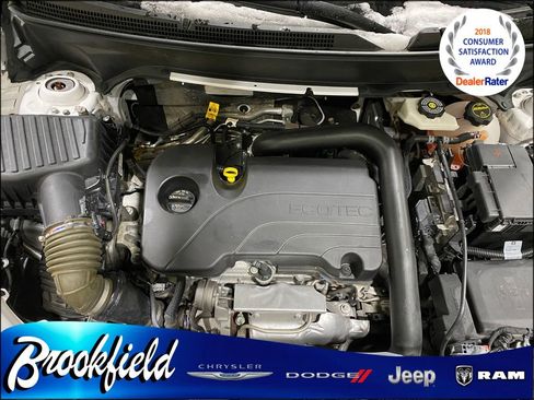 Used 2024 Chevrolet Equinox LT image 31