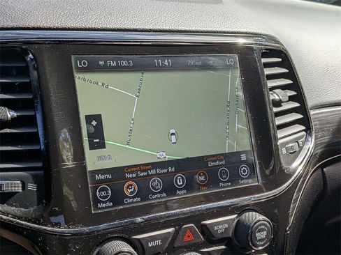 Certified 2021 Jeep Grand Cherokee Limited X image 16