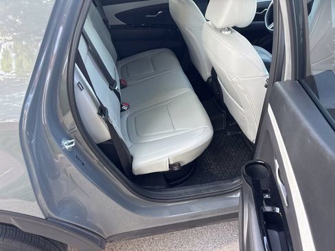 Used 2025 Hyundai Santa Cruz SEL AWD/4WD image 11