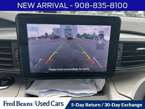 Used 2023 Ford Explorer XLT AWD/4WD image 12