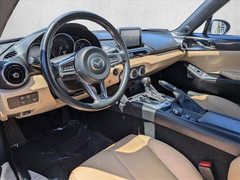 Used 2016 MAZDA MX-5 Miata Grand Touring RWD image 10