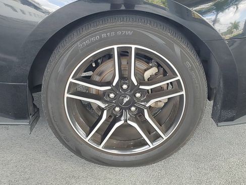 Used 2023 Ford Mustang Premium image 6