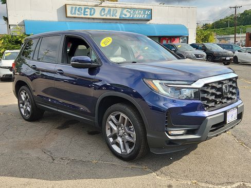 Used 2023 Honda Passport EX-L image 3