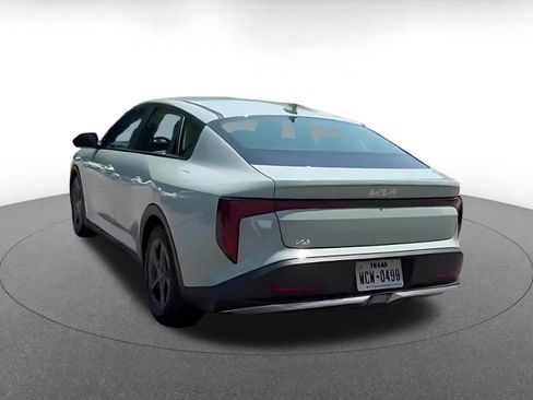 Used 2025 Kia K4 FWD image 4