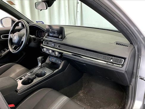 Used 2023 Honda Civic Sport image 28
