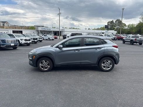 Used 2021 Hyundai Kona SE image 16