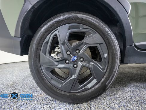 Used 2025 Subaru Crosstrek 2.5i Limited w/ Crosstrek Mirror Package AWD/4WD image 45