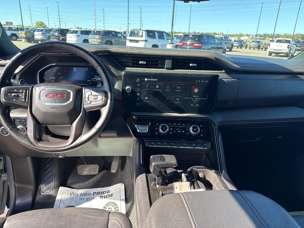Used 2025 GMC Sierra 1500 AT4 w/ AT4 Premium Package AWD/4WD image 12