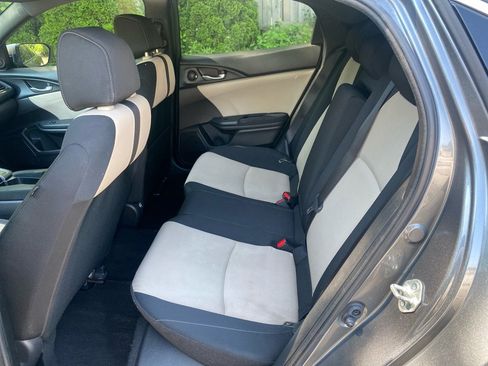 Used 2018 Honda Civic EX image 19