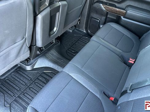 Used 2022 GMC Sierra 2500 SLE w/ Fleet Comfort Package image 13