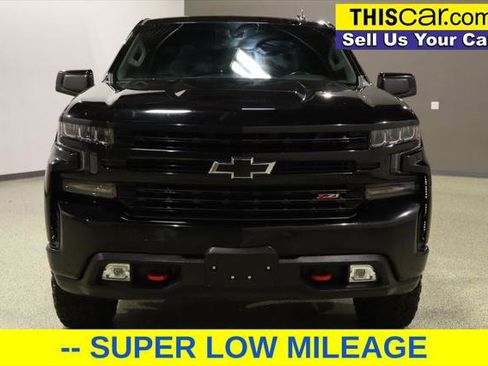 Used 2021 Chevrolet Silverado 1500 LT Trail Boss image 2