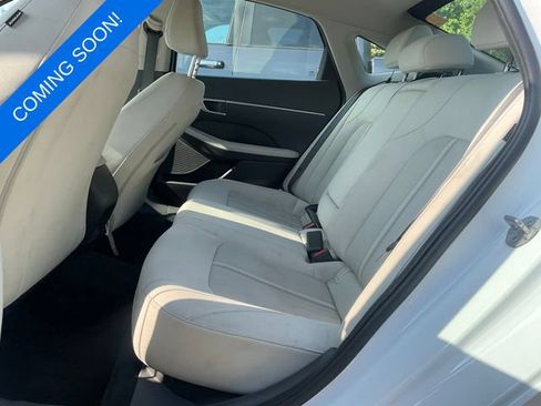 Used 2024 Hyundai Sonata SEL FWD image 4