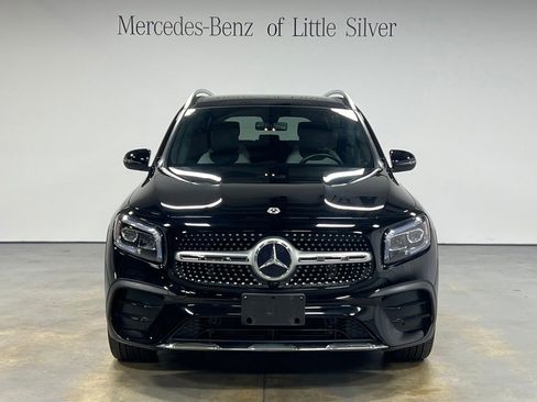 Used 2022 Mercedes-Benz GLB 250 4MATIC image 9