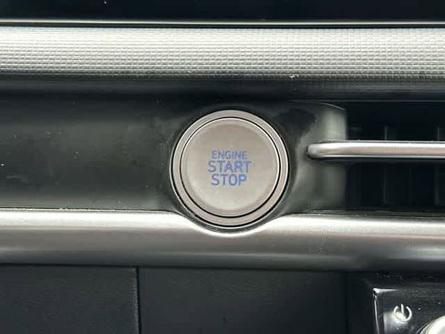 Used 2025 Hyundai Tucson SEL image 10