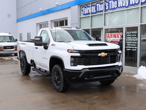 New 2026 Chevrolet Silverado 2500 W/T image 2