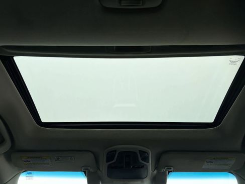 Used 2020 Subaru Outback Limited image 23