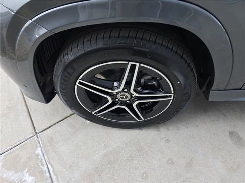 New 2026 Mercedes-Benz GLE 450 4MATIC image 10