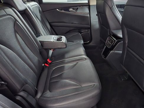 Certified 2022 Lincoln Nautilus Standard w/ Premium Package image 15