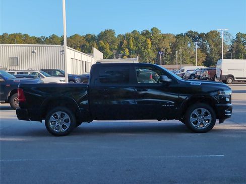 New 2026 RAM 1500 Big Horn AWD/4WD image 6