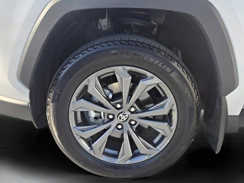 Certified 2025 Toyota RAV4 XLE Premium image 34