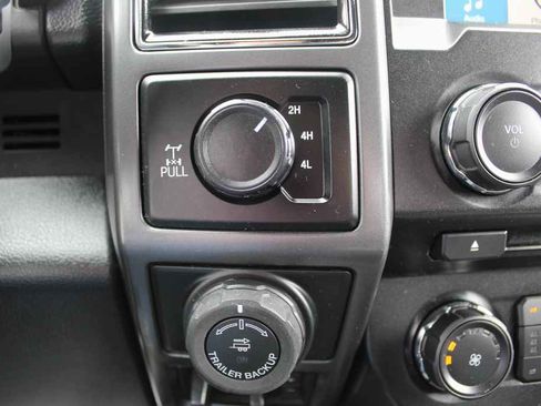 Used 2018 Ford F150 XLT w/ Equipment Group 302A Luxury image 22