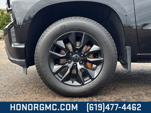 Used 2022 Chevrolet Silverado 1500 RST w/ Safety Package image 10