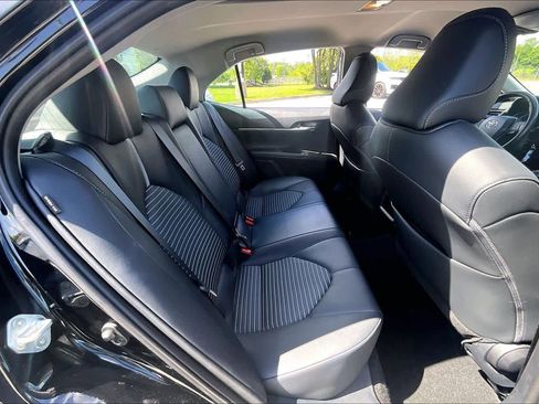 Used 2024 Toyota Camry SE FWD image 20