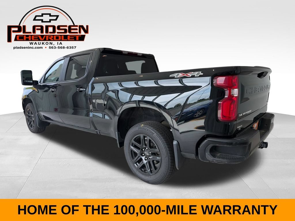 Used 2023 Chevrolet Silverado 1500 RST w/ Max Trailering Package AWD/4WD image 2