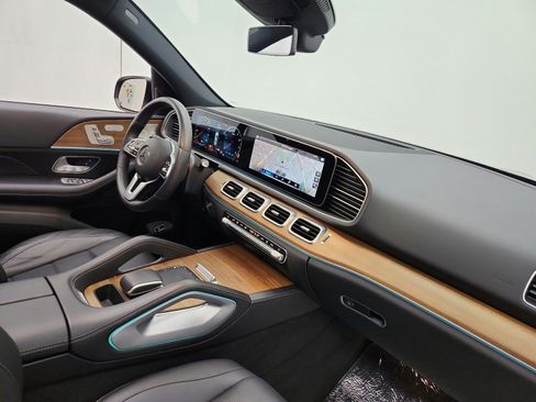 Used 2022 Mercedes-Benz GLE 450 4MATIC image 19