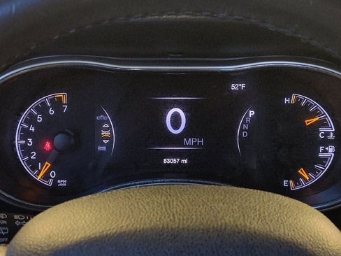 Used 2016 Jeep Grand Cherokee Laredo w/ Quick Order Package 23E image 23