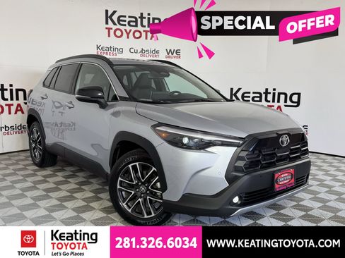 Certified 2026 Toyota Corolla Cross XLE FWD image 2