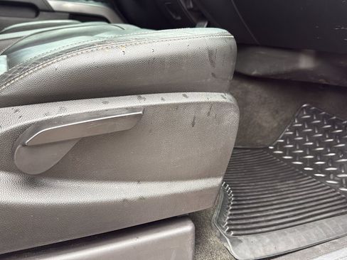 Used 2018 Chevrolet Silverado 1500 LT w/ Texas Edition image 18