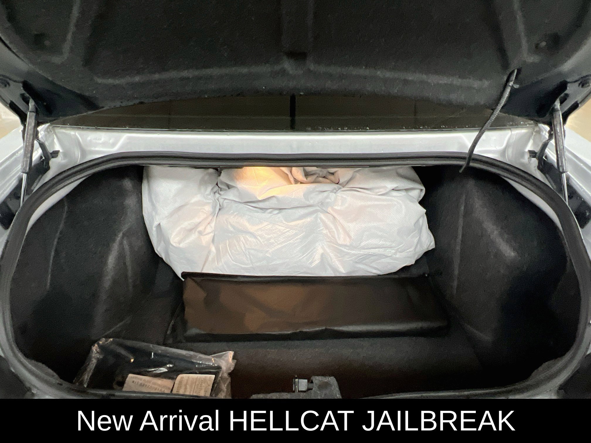 Used 2023 Dodge Challenger SRT Hellcat RWD image 27
