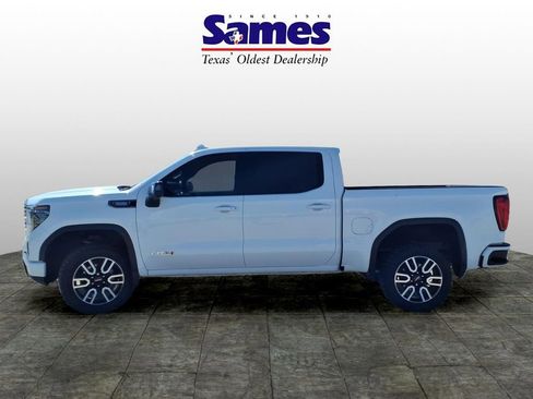 Used 2022 GMC Sierra 1500 AT4 w/ AT4 Preferred Package image 4
