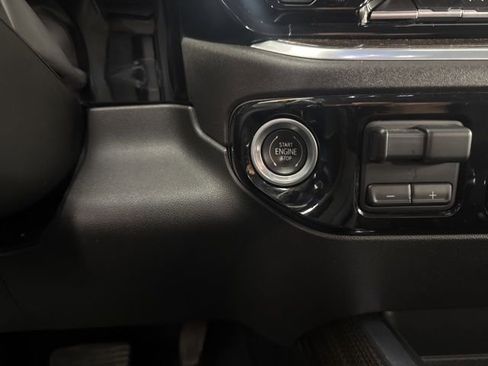 Used 2022 Chevrolet Silverado 1500 RST image 22