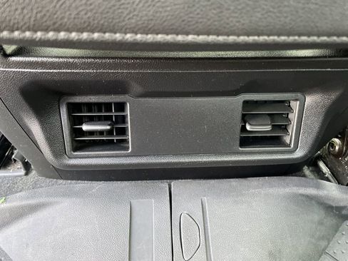 Used 2022 Chevrolet Silverado 1500 Custom AWD/4WD image 25