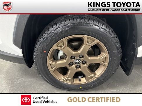 Used 2023 Toyota RAV4 AWD Hybrid image 27