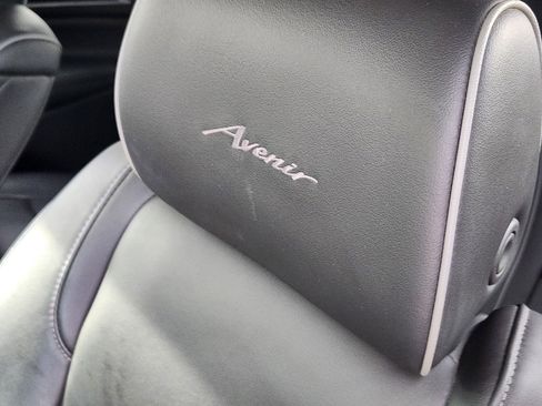 Used 2021 Buick Enclave Avenir w/ Avenir Technology Package image 15