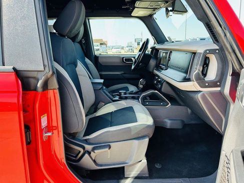 Used 2021 Ford Bronco Big Bend image 25