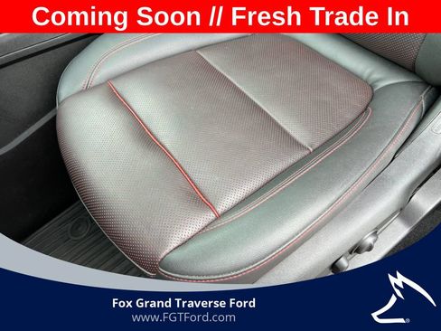 Used 2022 Chevrolet Blazer RS w/ Enhanced Convenience Package AWD/4WD image 11